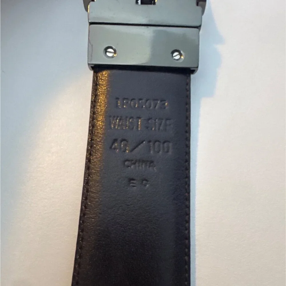 Perry Ellis Mens Black Leather Belt With Gold Buckle Waist Size 46/100 Classic D
